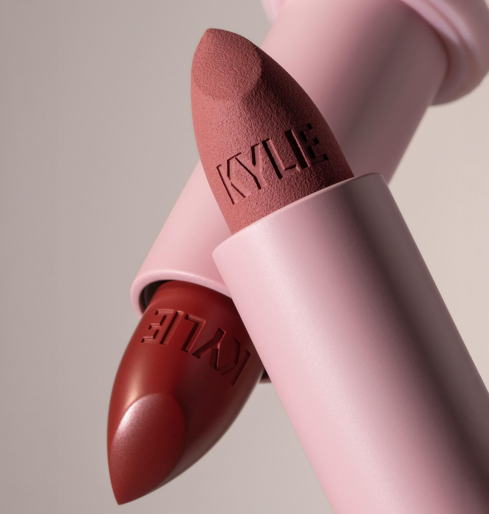 Kylie Cosmetics Lipstick — detail